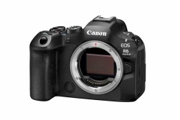 02_EOS_R6III_FrontSlant_BODY1