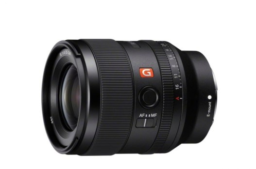 sel35f14gm_1.jpg